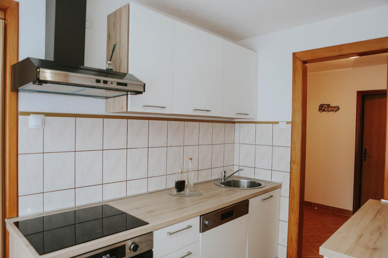 I&T Apartman Gospić 外观 照片