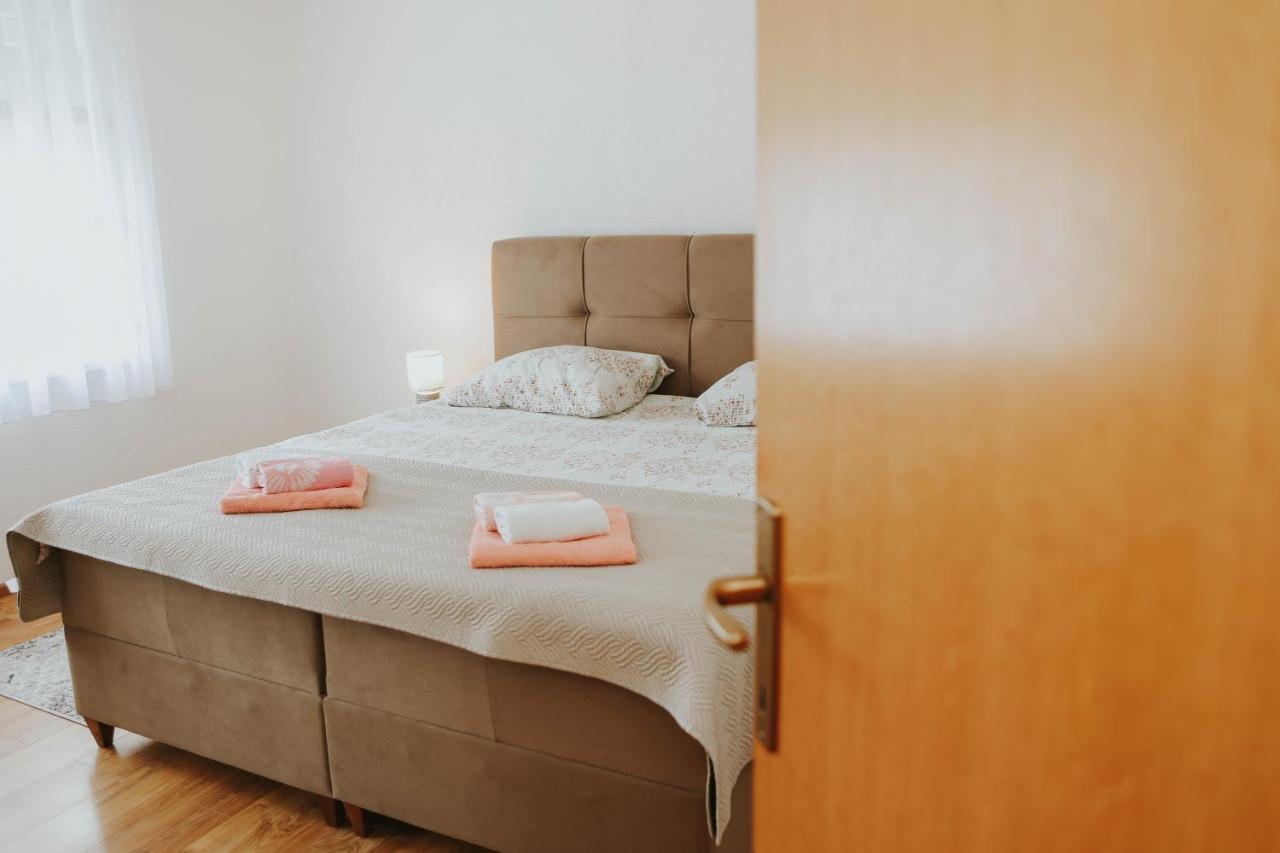 I&T Apartman Gospić 外观 照片