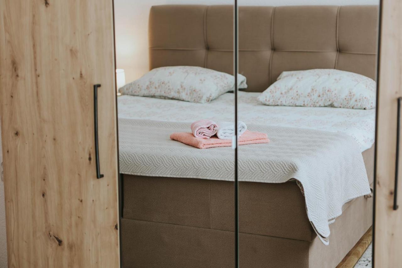 I&T Apartman Gospić 外观 照片